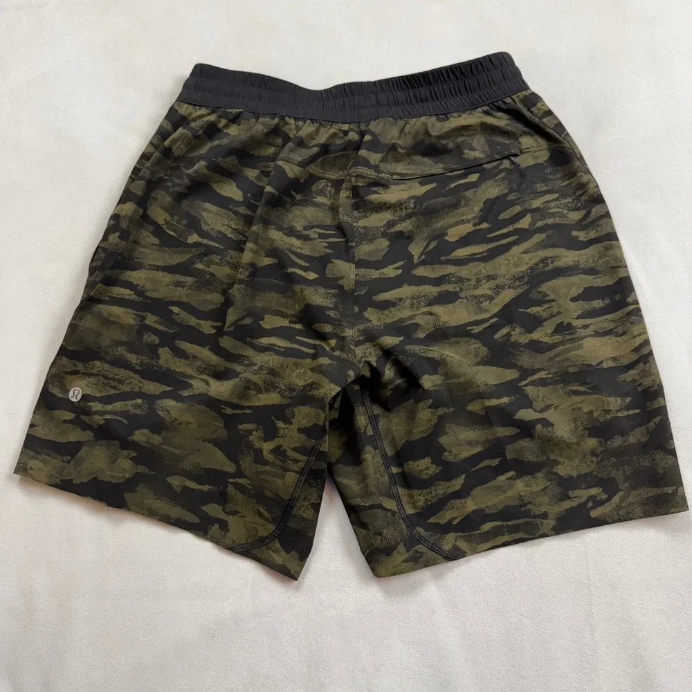Lululemon Channel Cross Short 7